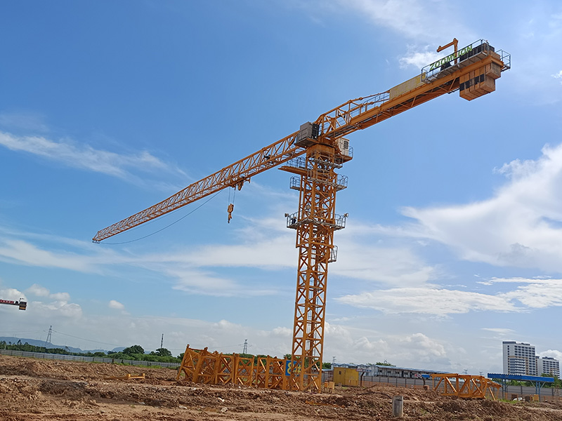 塔式起重机